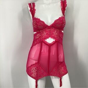 *** Victoria's Secret Hot Pink *** 34B